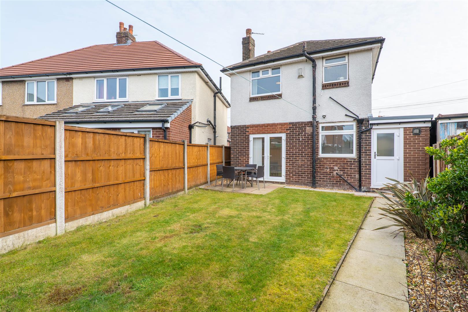 2 bed property in Melrose Way, Chorley